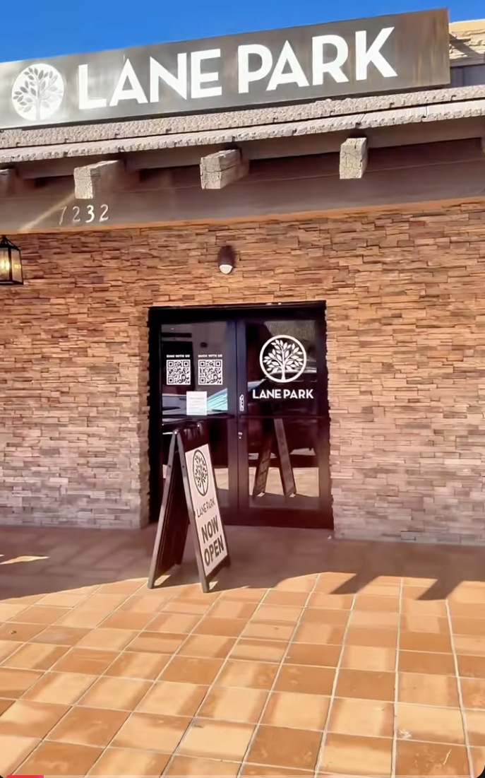 Lane Park Scottsdale Nightlife (Short)